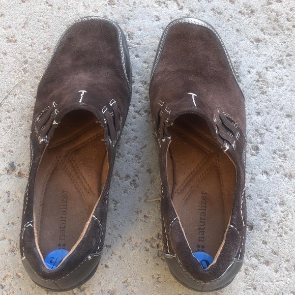 Naturalizer February Suede Dark Brown Loafers. Genuine leather upper! Size 6.5. - Picture 2 of 9